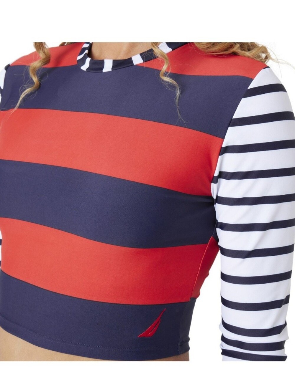 Nautica "All Hands On Deck" long-sleeve crop top rashguard Medium